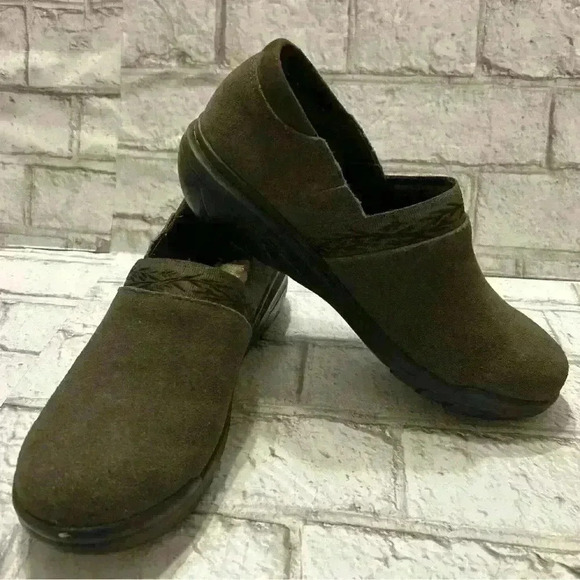 Women’s Jambu Memory Foam Betty Slip on Olive Green Loafers Size 7 - Picture 1 of 7